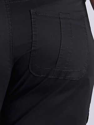 Women’s Relaxed Fit Avey Knitwaist Cargo Bermuda (Plus) in Black alternative view 3