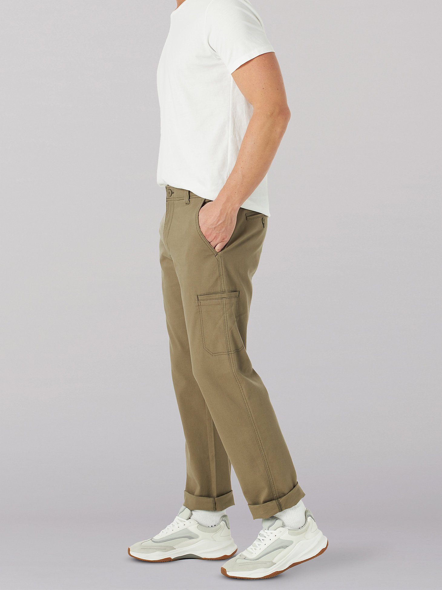 Men's Extreme Comfort Straight Fit Cargo Pant in Sirus alternative view 2