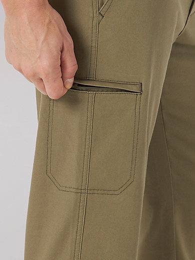 Men's Extreme Comfort Straight Fit Cargo Pant in Sirus alternative view 4