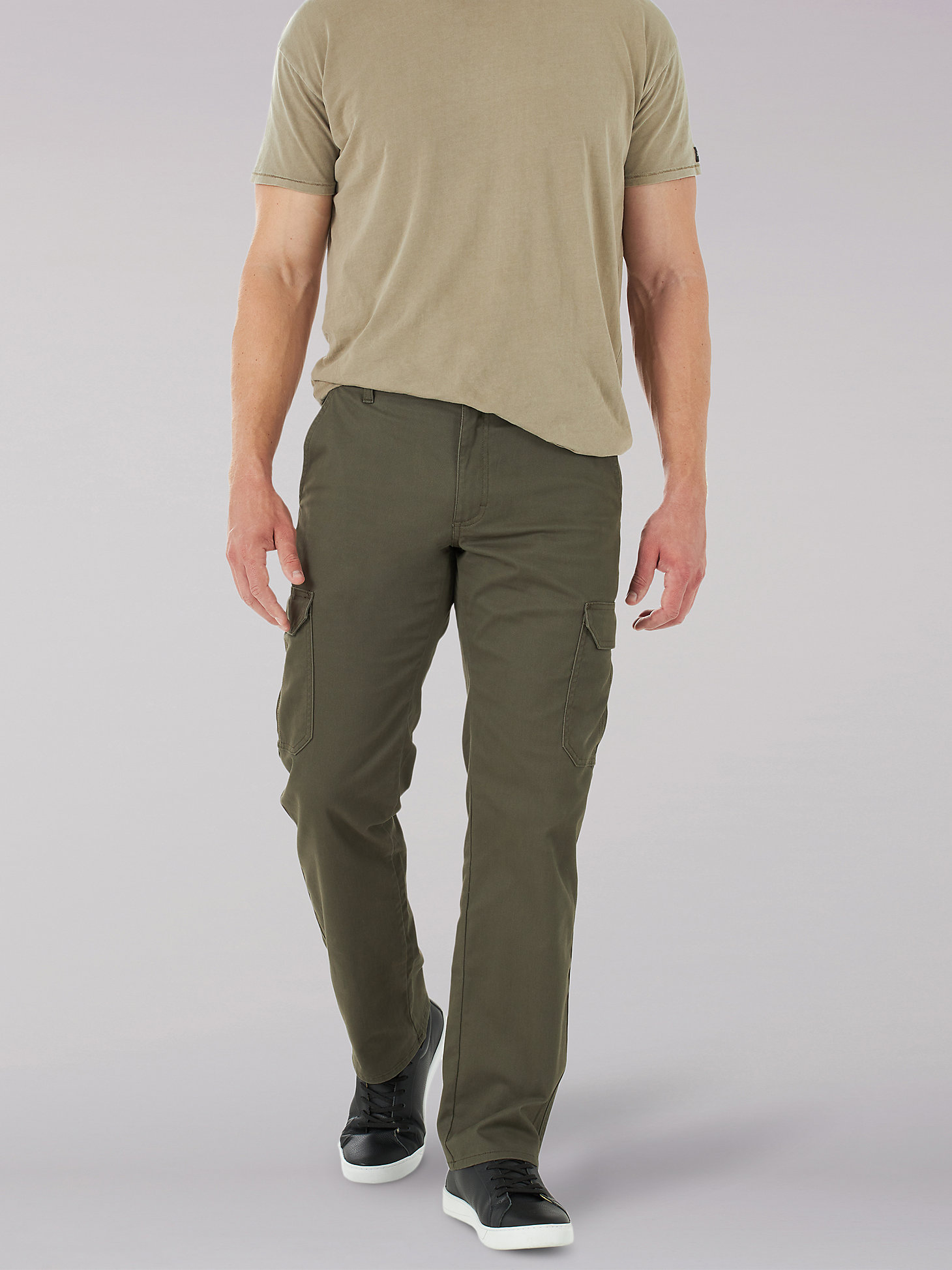 Men's MVP Straight Fit Cargo Pant in Forest main view