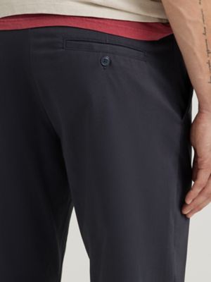 Men's Extreme Motion MVP Relaxed Fit Flat Front Pant in Navy alternative view 4