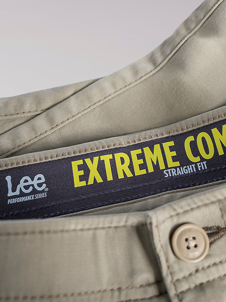 Men's Extreme Motion Khaki Pants | Lee®