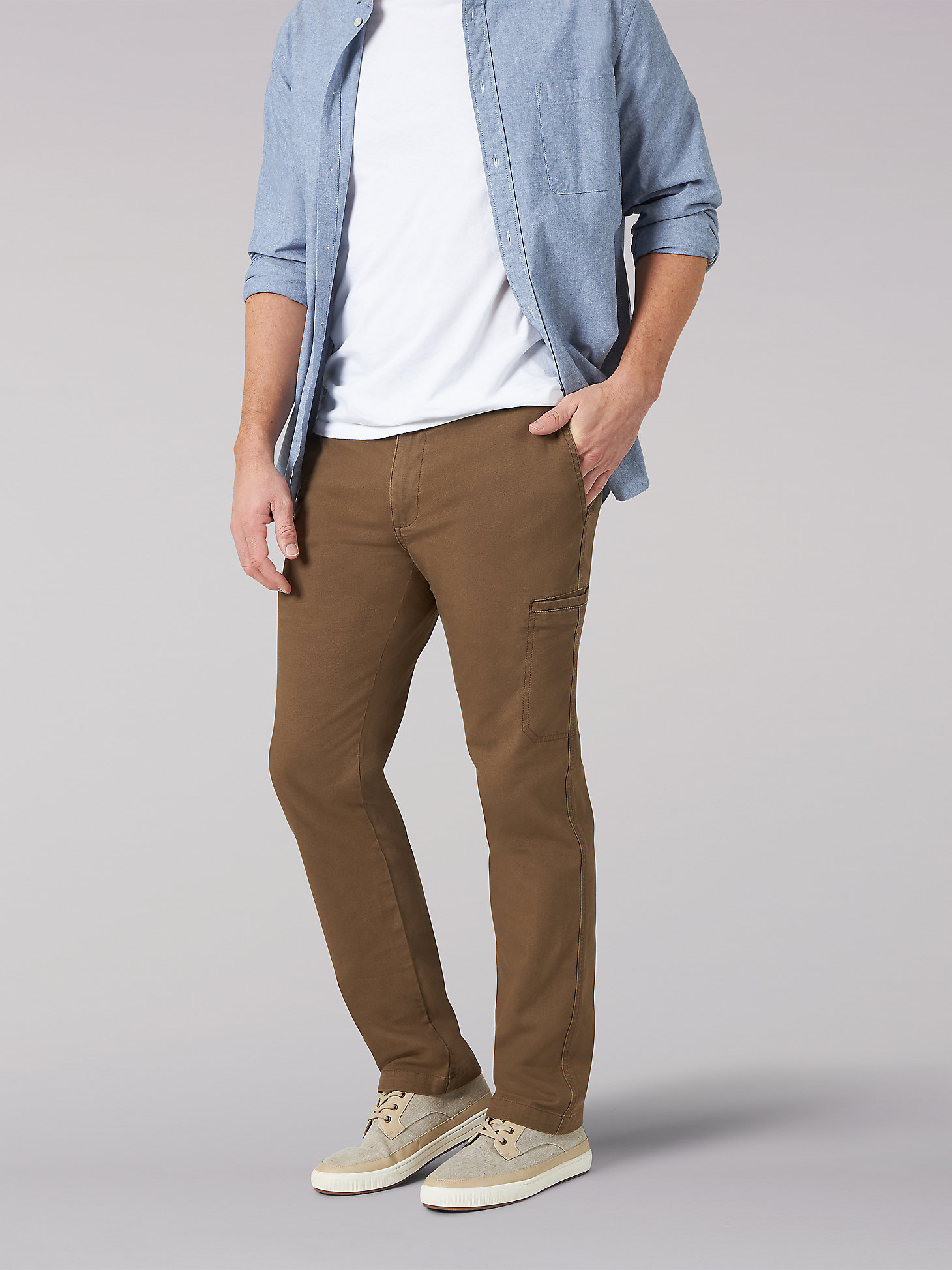 Men’s Extreme Comfort Relaxed Fit Cargo Pant in Teak main view