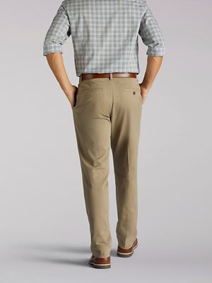Men's Extreme Motion MVP Relaxed Fit Flat Front Pant in Conventry