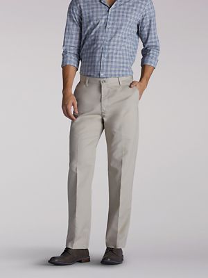 lee men's total freedom relaxed classic fit flat front pant