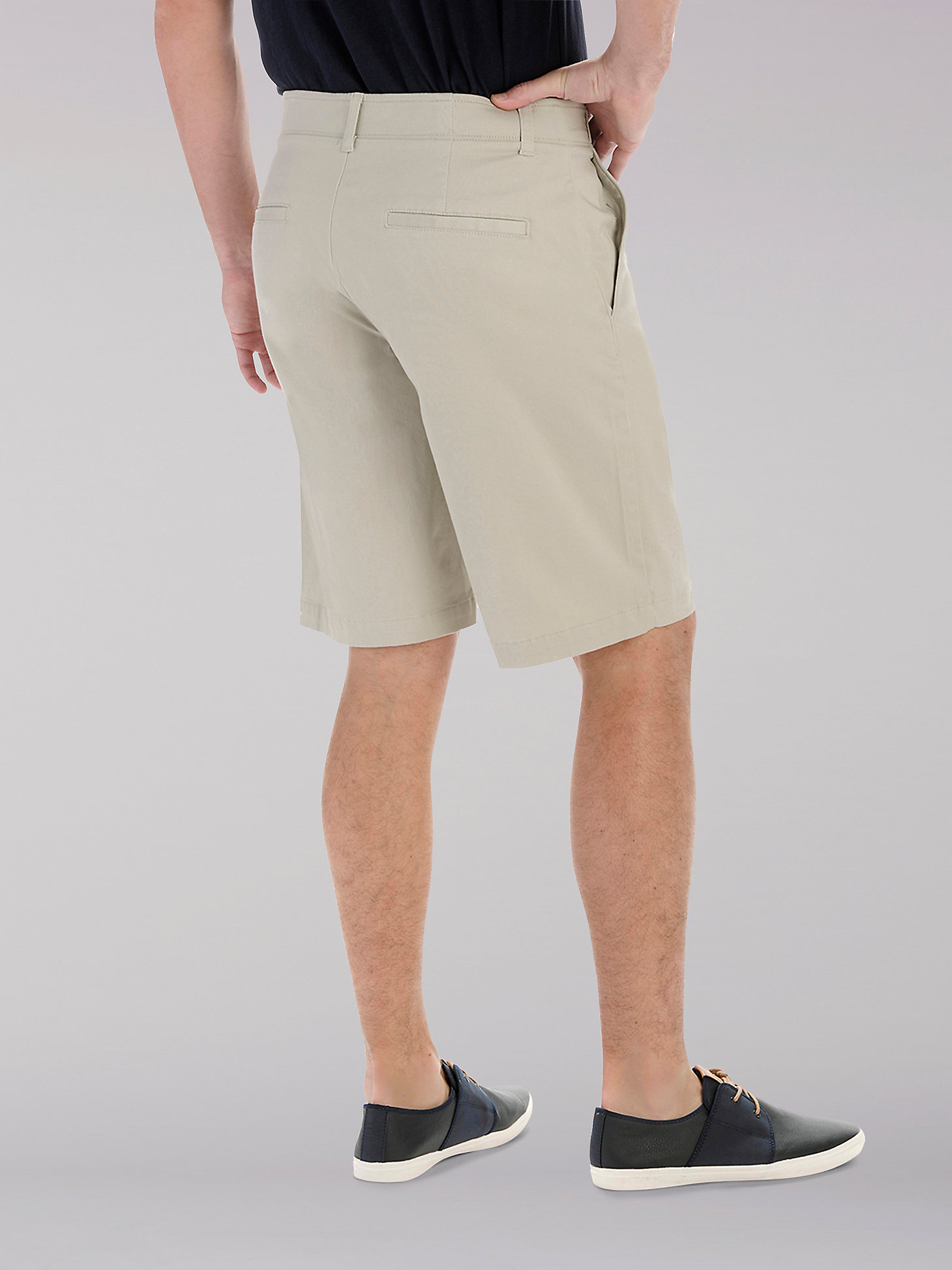 Men's Extreme Motion Short (Big & Tall) in Stone alternative view 1