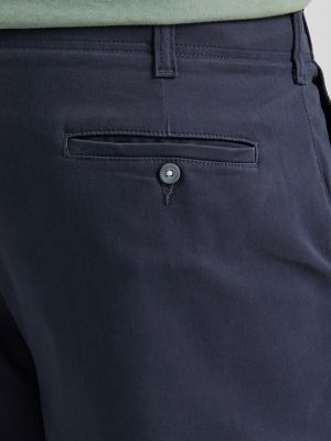 Men's Extreme Motion Relaxed Fit Pant (Big & Tall) in Navy