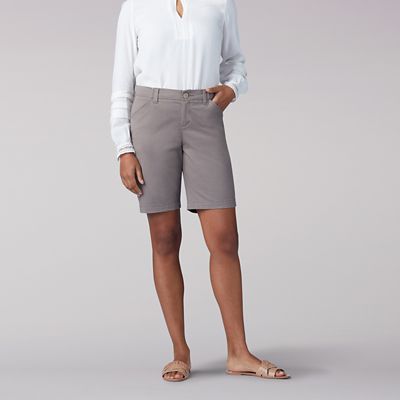 Women’s Regular Fit Chino Bermuda (Plus) in Safari