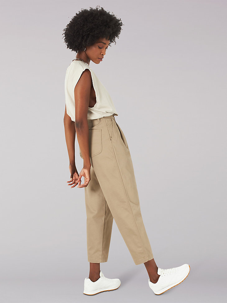 Women's Heritage High Rise Chetopa Pleated Wide Leg Flood Pant in Beech alternative view 2