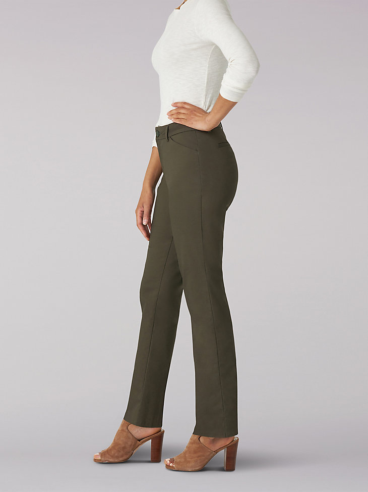 Women's Wrinkle Free Relaxed Fit Straight Leg Pant in Frontier Olive alternative view