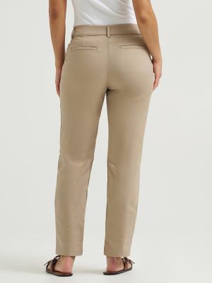 Women's Wrinkle Free Straight Leg Pant | Relaxed Fit | Lee®