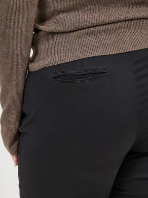 Women’s Relaxed Fit Straight Leg Pant (All Day Pant) (Plus) in Black alternative view 4