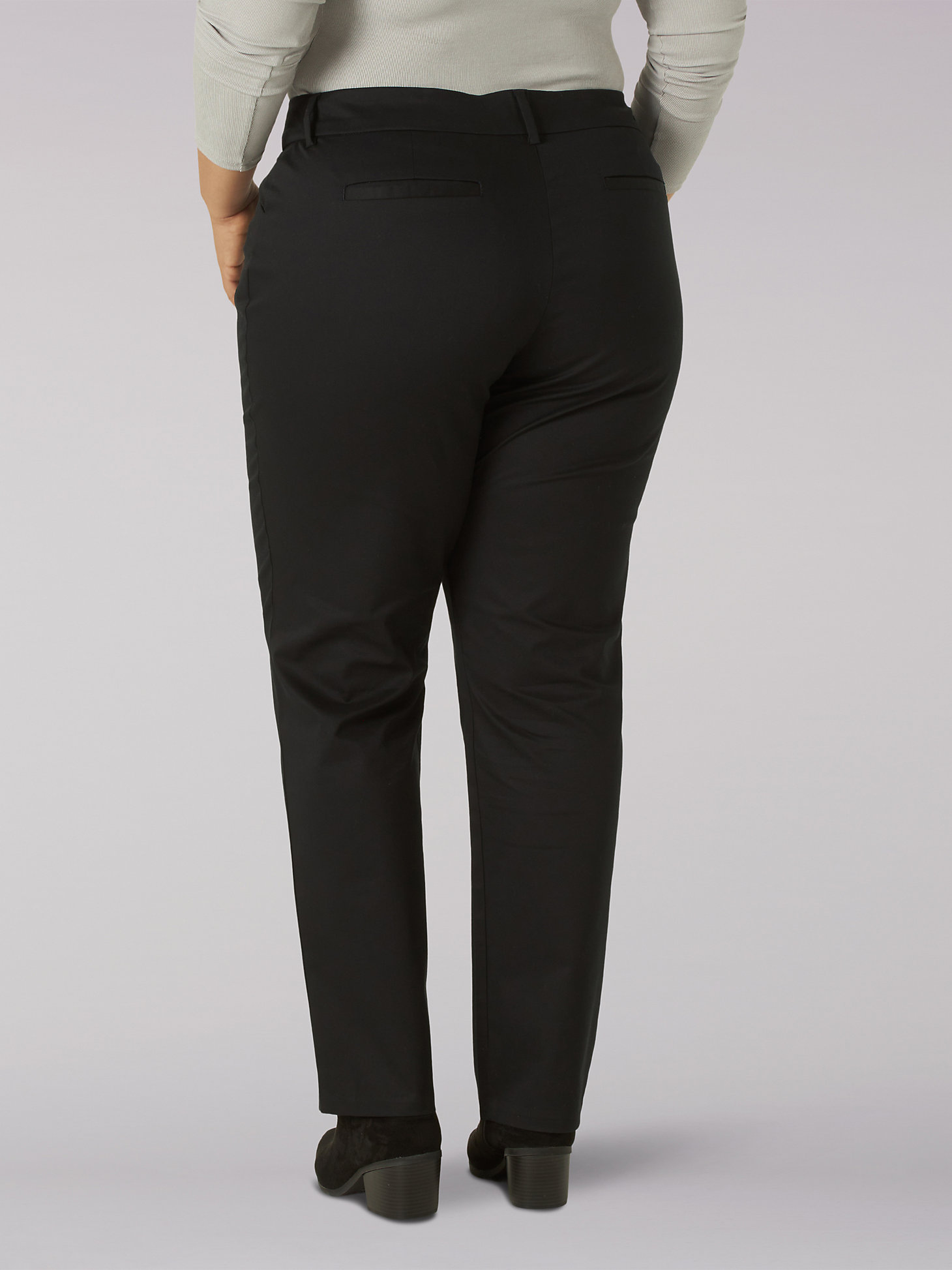 Women's Wrinkle Free Relaxed Fit Straight Leg Pant (Plus) in Black alternative view 1