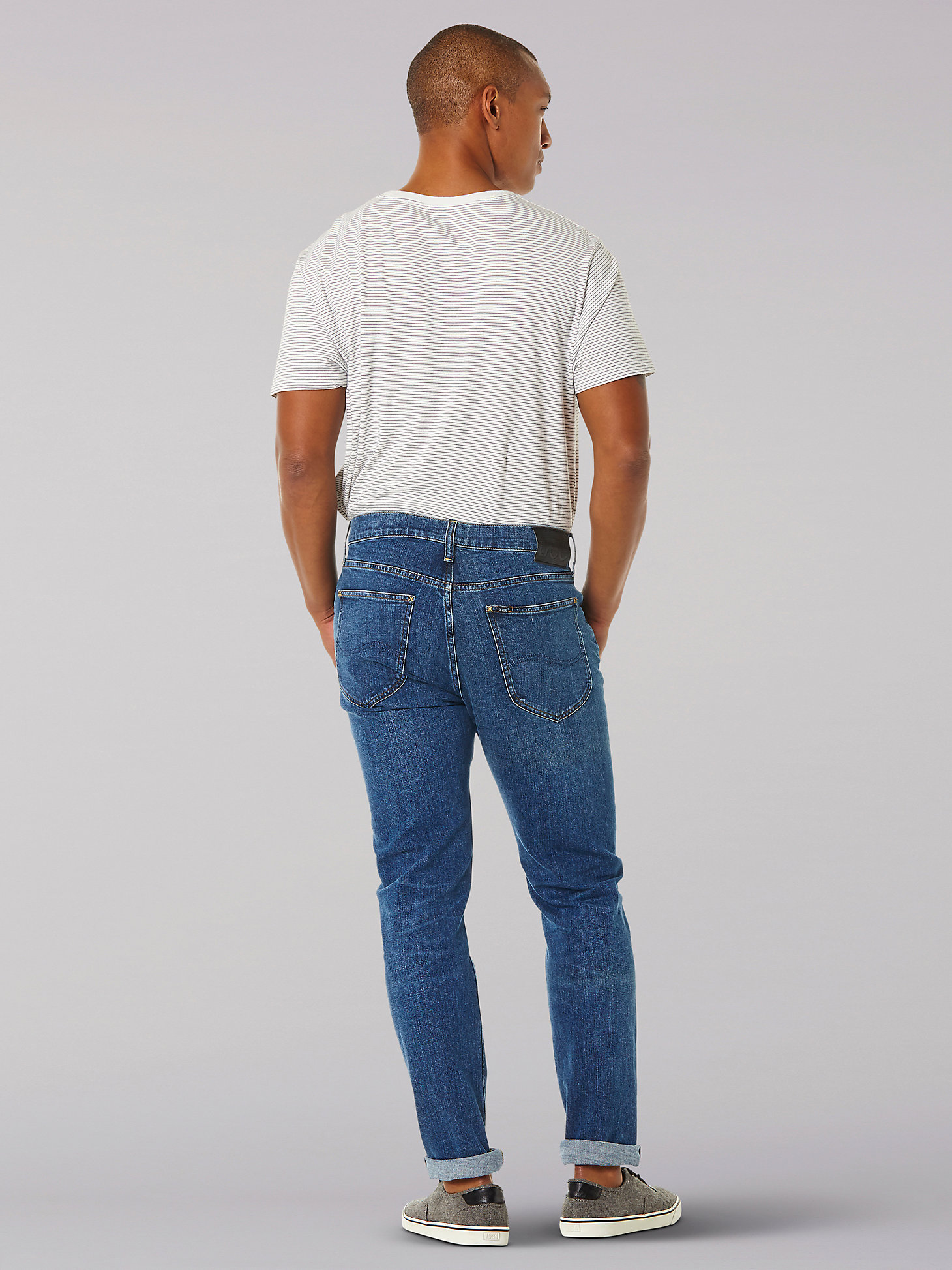 Men’s Austin Tapered Indigood™ Jean in Mid Worn Foam alternative view 1