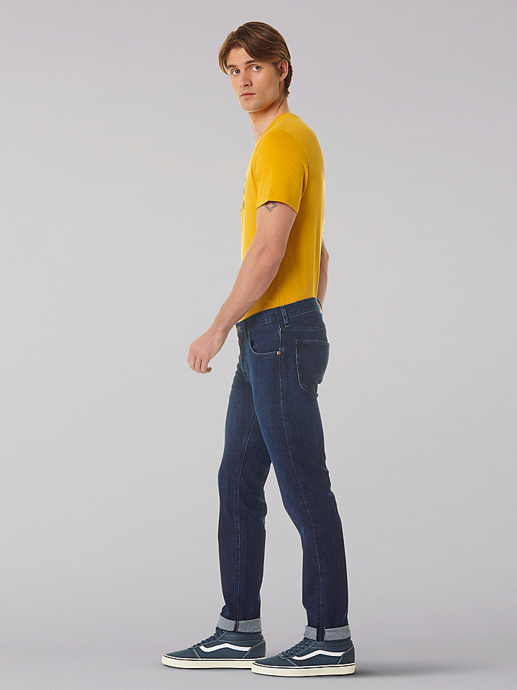 Men’s Daren Button-Fly Straight Leg Indigood™ Jean in Dark Clean Foam alternative view 2