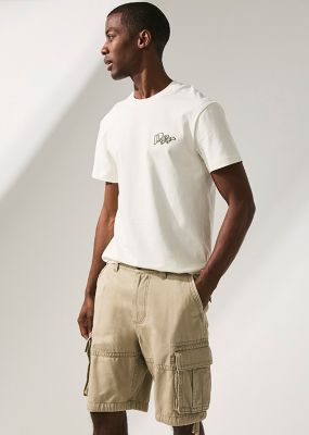 man wearing lee shorts