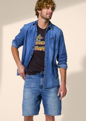 man wearing lee shorts