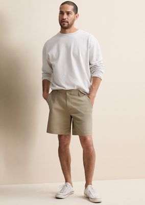 man wearing lee shorts