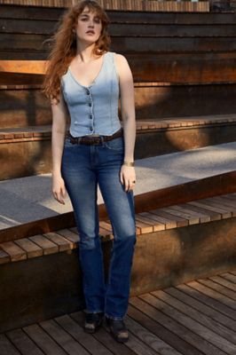 Woman wearing Bootcut Jeans in a new wash.