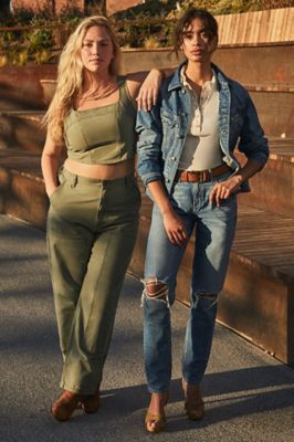 Model in Loose Rider Jacket with relaxed fit.