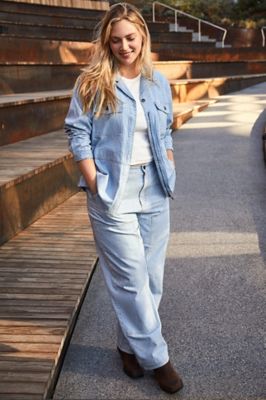Carpenter Pant for city and festival looks.